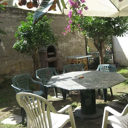 Savonarola B&B 포르티코 디 로마냐